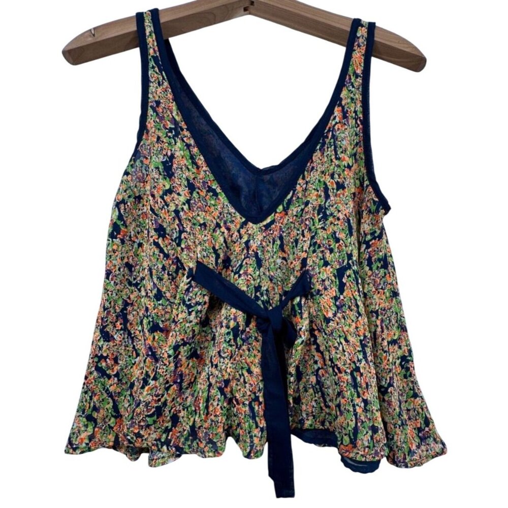 Olive Tree Womens Top Sz S Navy Floral Slvless Cropped Tank Modern Flirty Casual - Picture 2 of 9
